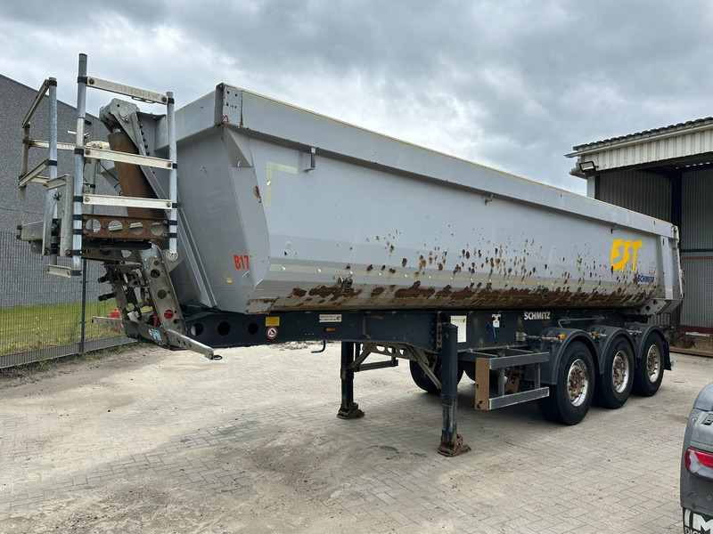 Schmitz Cargobull SGF*S3 - 8.5 - 30m3 STEEL CHASSIS / STEEL TIPPER - SAF - DISC - LIFT-AXLE - Самосвальный полуприцеп: фото 2 Schmitz Cargobull SGF*S3 - 8.5 - 30m3 STEEL CHASSIS / STEEL TIPPER - SAF - DISC - LIFT-AXLE - Самосвальный полуприцеп: фото 2