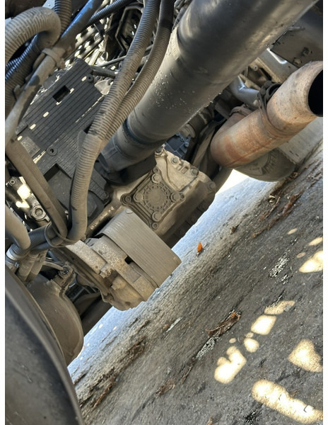 Тягач Renault PREMIUM 460 DXI + RETARDER - 642.000km - SPOILERS - 2 DIESELTANKS - A/C - GOOD CONDITION: фото 6
