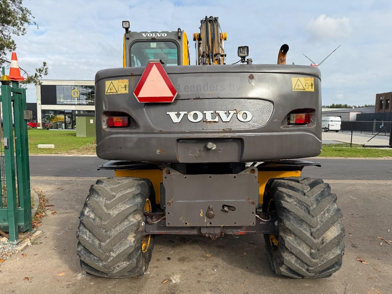 Колёсный экскаватор Volvo EW 140 B *FULL HYDR* - BLADE - 10.485h - TILT BUCKET -  CE - NL MACHINE - GOOD CONDITION: фото 18