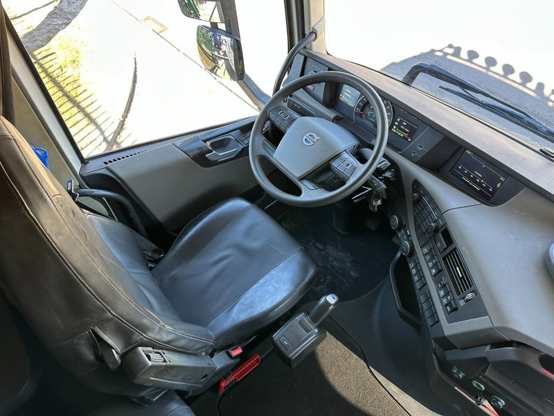 Автоманипулятор Volvo FH 420 8x4 TRIDEM + KRAAN HIAB 408 E-8 HIPRO + WINCH - 63.000km ONLY - CREWCAB 4 SEATER - PLATFORM 7m - TOP CONDITION: фото 13