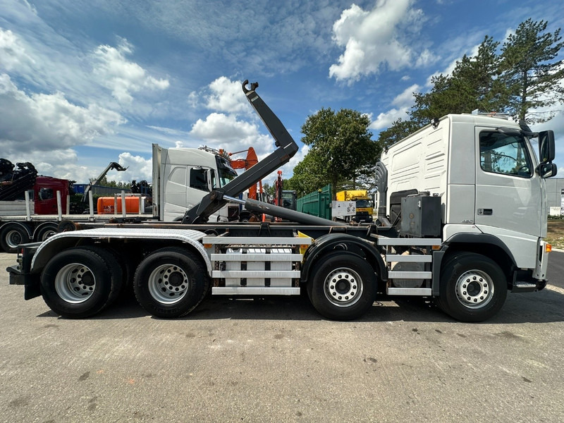 Volvo FH 480 8x2 HOOKLIFT 25T TERBERG - 6m20 - LIFT AXLE - I SHIFT - WB 429cm - HAAKSYSTEEM / ABROLKIPPER - Крюковой мультилифт: фото 4 Volvo FH 480 8x2 HOOKLIFT 25T TERBERG - 6m20 - LIFT AXLE - I SHIFT - WB 429cm - HAAKSYSTEEM / ABROLKIPPER - Крюковой мультилифт: фото 4