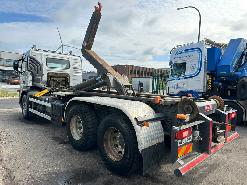 Volvo FM 400 6x4 HOOKLIFT / HAAKARM WAF 20T - EURO 5 - MANUAL - BLADVERING / STEEL SUSPENSION - TÜV 02/2026 - BE TRUCK - Крюковой мультилифт: фото 5 Volvo FM 400 6x4 HOOKLIFT / HAAKARM WAF 20T - EURO 5 - MANUAL - BLADVERING / STEEL SUSPENSION - TÜV 02/2026 - BE TRUCK - Крюковой мультилифт: фото 5