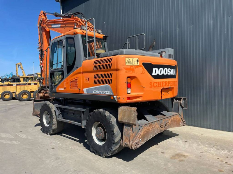 Doosan DX170 W-5 - Колёсный экскаватор: фото 2 Doosan DX170 W-5 - Колёсный экскаватор: фото 2