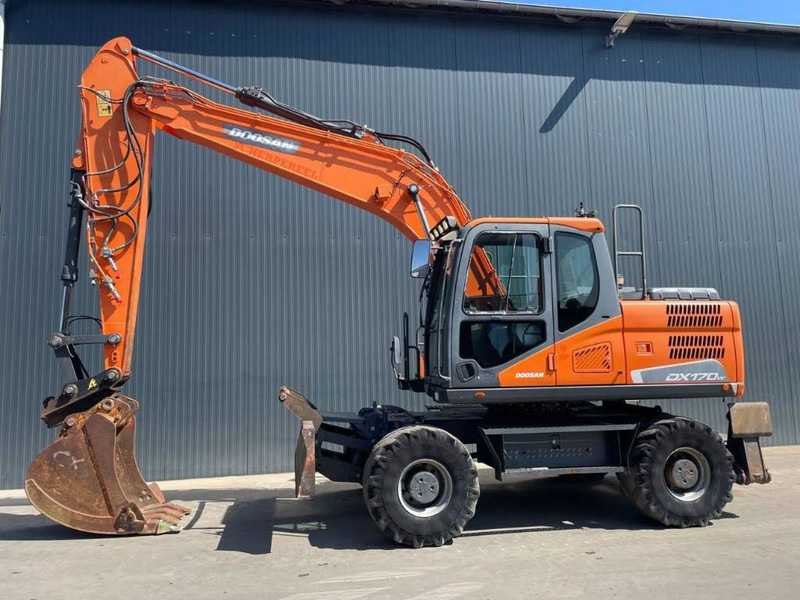 Doosan DX170W-5 - Колёсный экскаватор: фото 5 Doosan DX170W-5 - Колёсный экскаватор: фото 5