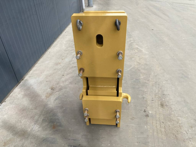 Cat 12M / 12M2 / 12M3 / 140M / 140M2 / 140M3 / 160M / - Навесное оборудование для Строительной техники: фото 2 Cat 12M / 12M2 / 12M3 / 140M / 140M2 / 140M3 / 160M / - Навесное оборудование для Строительной техники: фото 2