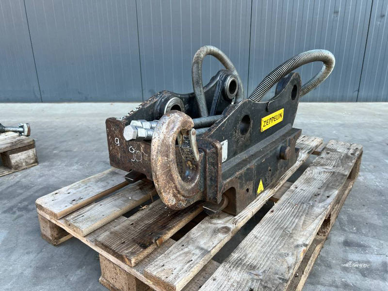 OilQuick OQ65 - 311F / 313F / 315F - Сцепное устройство для Строительной техники: фото 1 OilQuick OQ65 - 311F / 313F / 315F - Сцепное устройство для Строительной техники: фото 1