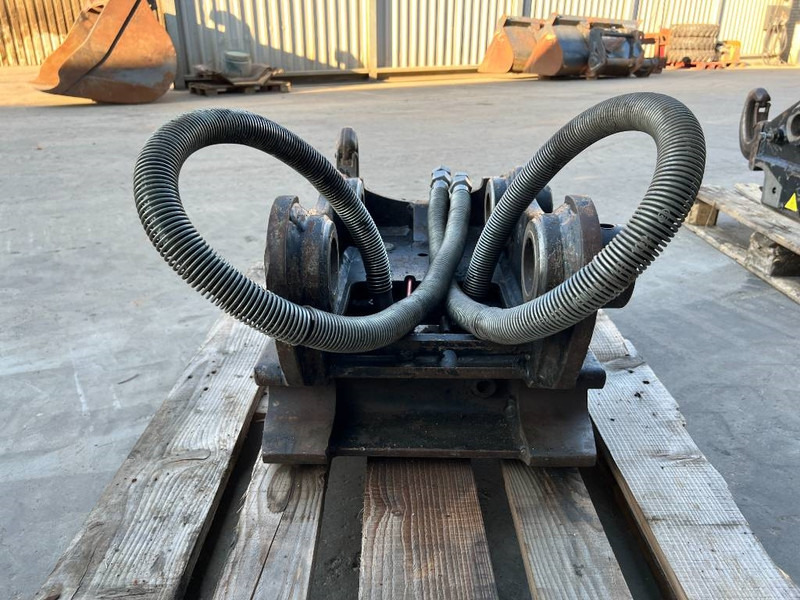 OilQuick OQ65 - 311F / 313F / 315F - Сцепное устройство для Строительной техники: фото 5 OilQuick OQ65 - 311F / 313F / 315F - Сцепное устройство для Строительной техники: фото 5