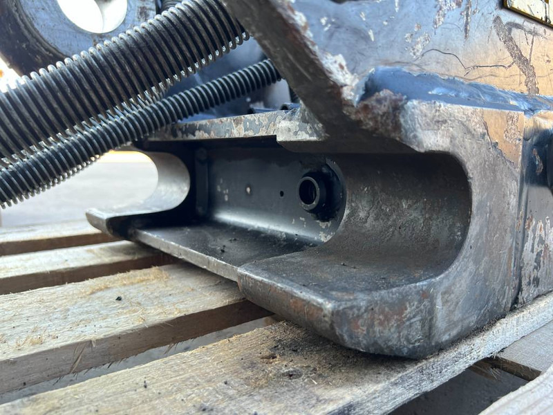 Сцепное устройство для Строительной техники OilQuick OQ65 - M314F / M316F / M318F: фото 7