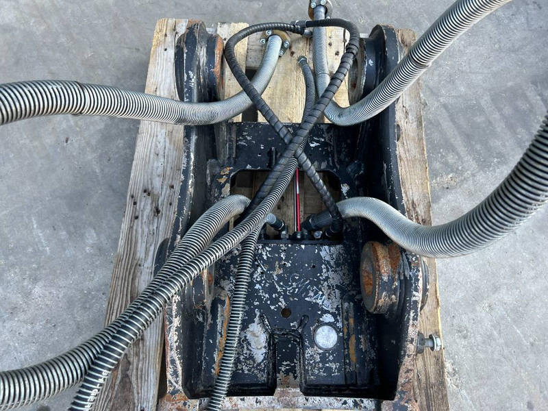 Сцепное устройство для Строительной техники OilQuick OQ65 - M314F / M316F / M318F: фото 11