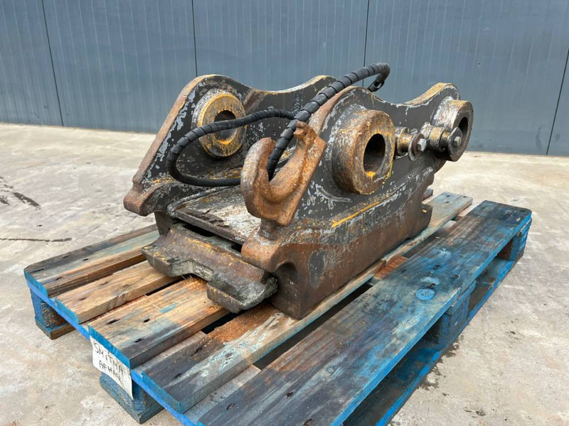 SMP S70 - 320D - Сцепное устройство для Строительной техники: фото 1 SMP S70 - 320D - Сцепное устройство для Строительной техники: фото 1