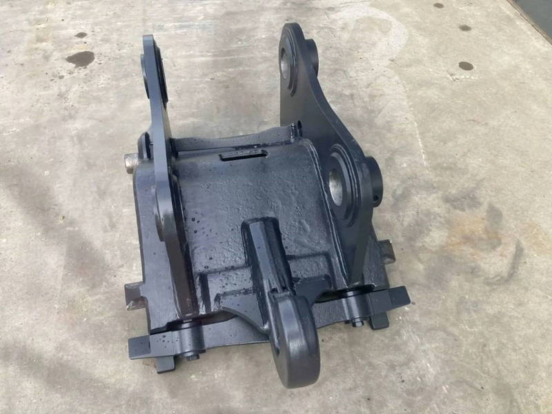 Smitma CW40 - EC210 - Сцепное устройство для Строительной техники: фото 5 Smitma CW40 - EC210 - Сцепное устройство для Строительной техники: фото 5