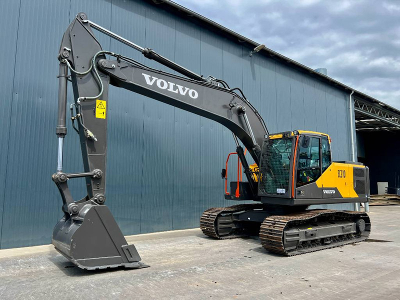 Volvo EC210 - Гусеничный экскаватор: фото 2 Volvo EC210 - Гусеничный экскаватор: фото 2