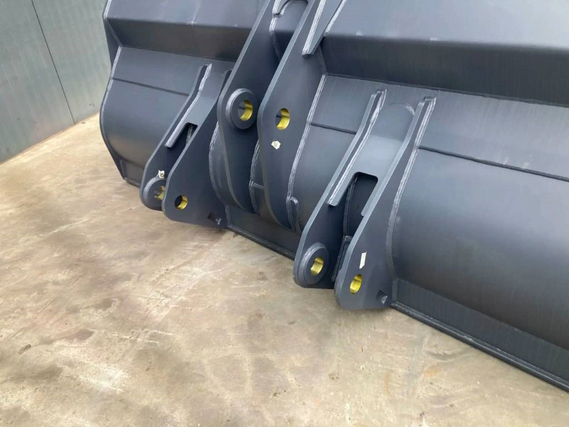 Volvo L120F - Ковш для Строительной техники: фото 4 Volvo L120F - Ковш для Строительной техники: фото 4