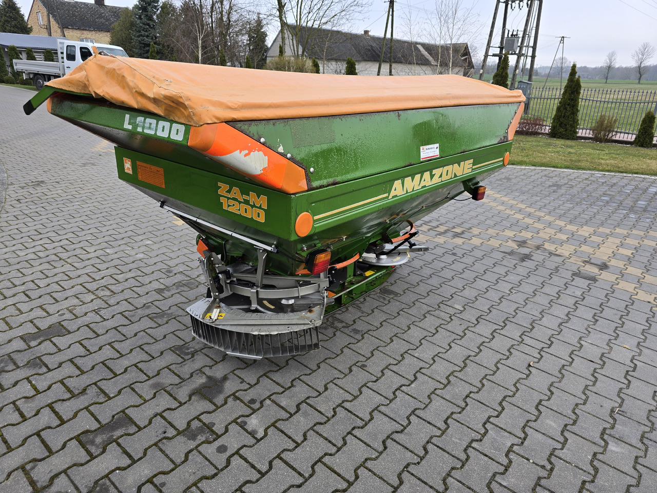 AMZONE ZA-M Novix ZA-M 1200 + nadstawka 1000 L - Разбрасыватель удобрений: фото 5 AMZONE ZA-M Novix ZA-M 1200 + nadstawka 1000 L - Разбрасыватель удобрений: фото 5