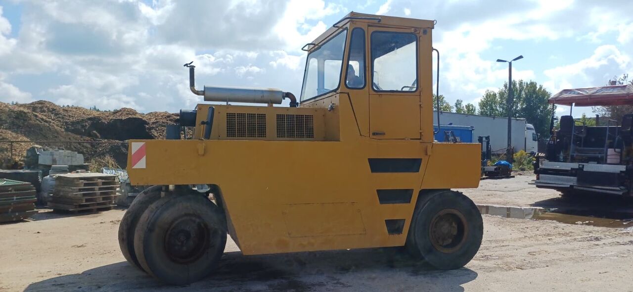 BOMAG BW 16 R - Пневмоколесный каток: фото 4 BOMAG BW 16 R - Пневмоколесный каток: фото 4