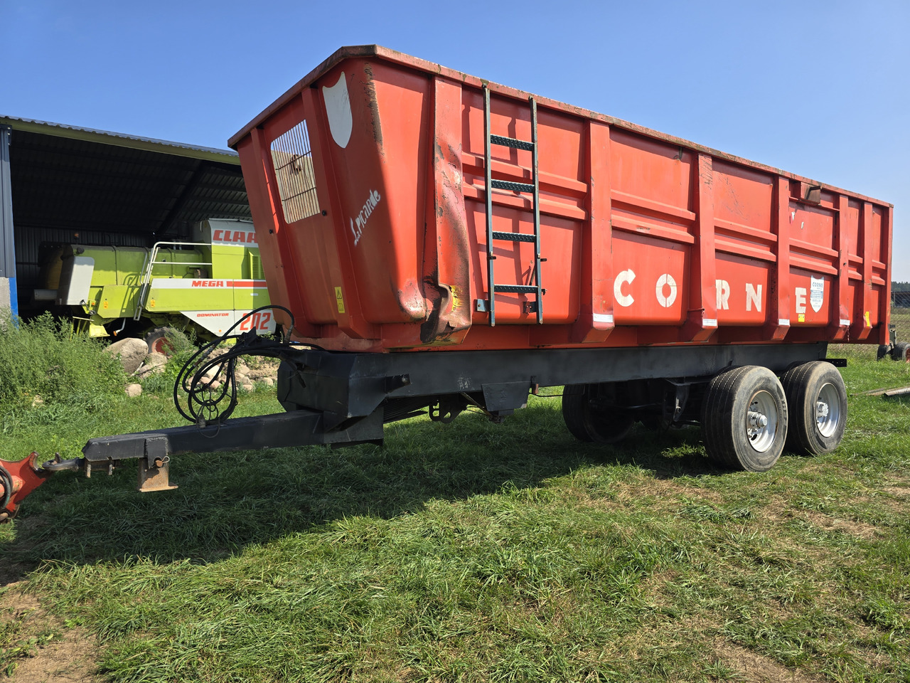 CORNE 20 - Сельскохозяйственный прицеп-самосвал: фото 2 CORNE 20 - Сельскохозяйственный прицеп-самосвал: фото 2