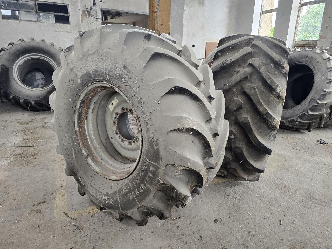 FIRESTONE 800/65 R32 (30.5 LR32) - Колесо для Сельскохозяйственной техники: фото 3 FIRESTONE 800/65 R32 (30.5 LR32) - Колесо для Сельскохозяйственной техники: фото 3