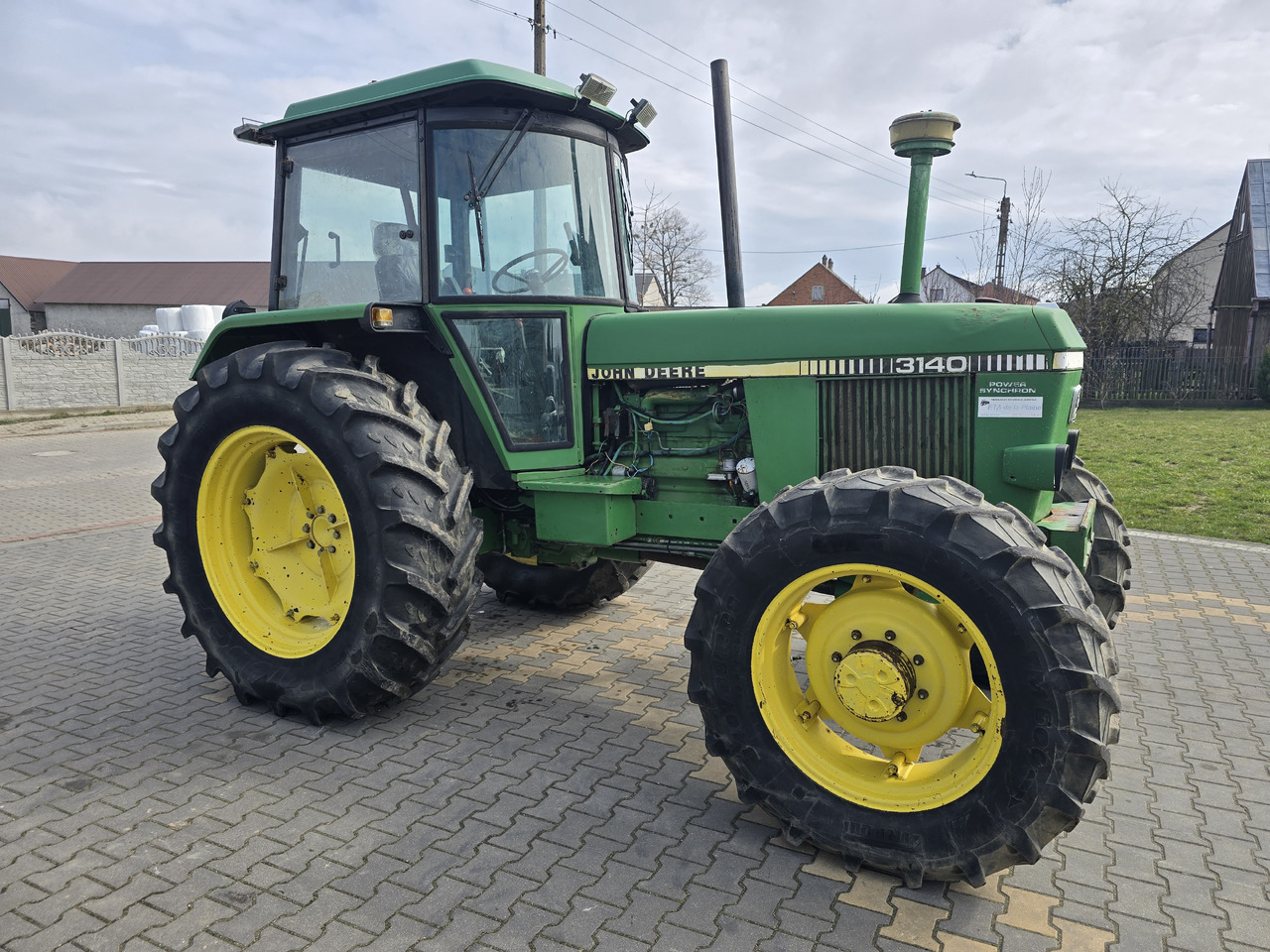 JOHN DEERE 3140 - Трактор: фото 4 JOHN DEERE 3140 - Трактор: фото 4