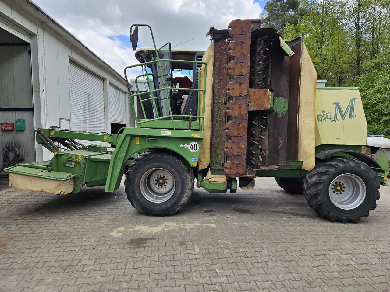 Krone Big M - Косилка: фото 3 Krone Big M - Косилка: фото 3