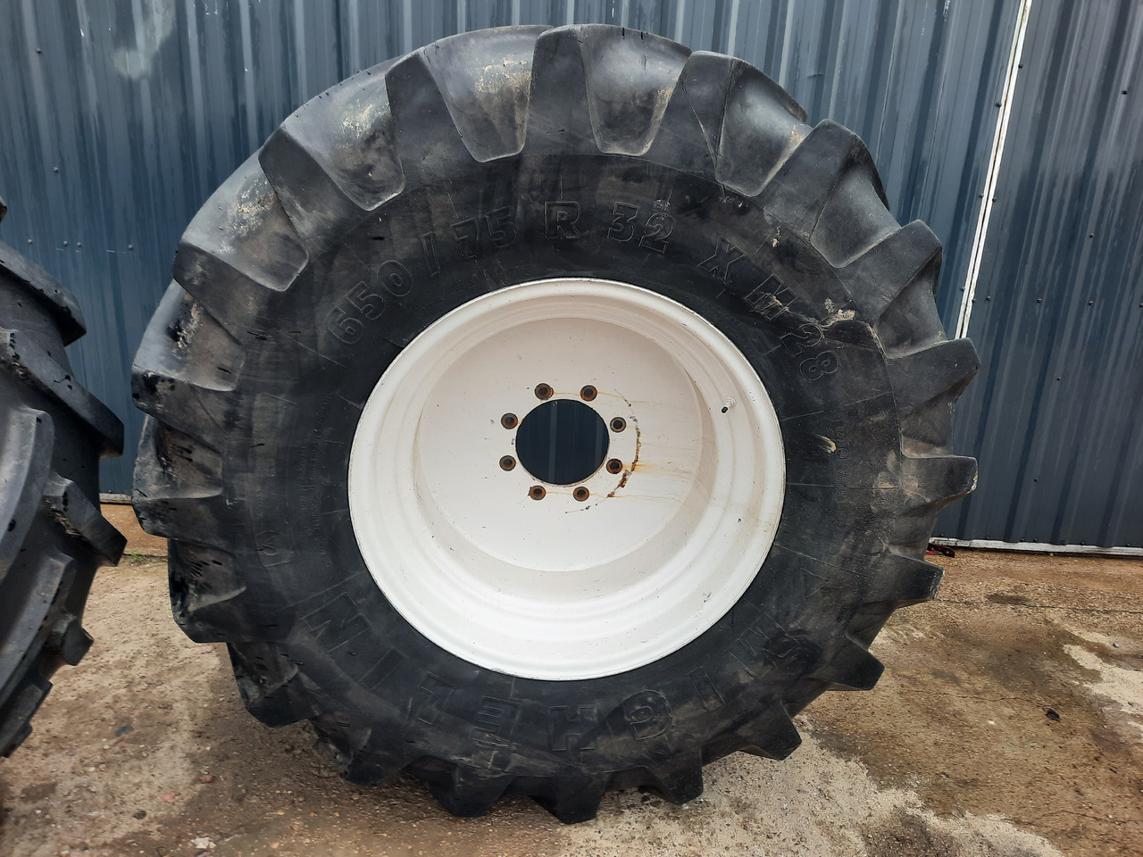 Колесо для Сельскохозяйственной техники MICHELIN 650/75 R32: фото 1
