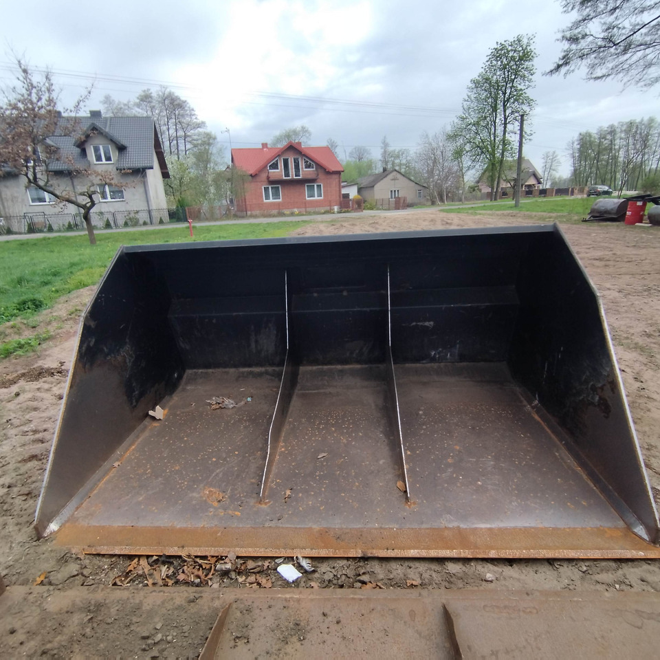 Manitou - Ковш для погрузчика: фото 4 Manitou - Ковш для погрузчика: фото 4