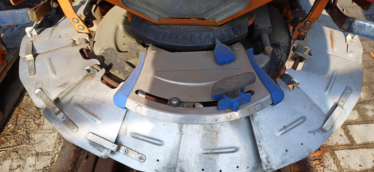 RAUCH AXEO 2.1 - Адаптер для внутрипочвенного внесения удобрений: фото 2 RAUCH AXEO 2.1 - Адаптер для внутрипочвенного внесения удобрений: фото 2