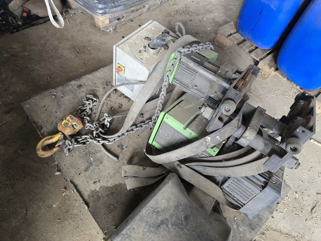 STAHL ST32 - Лебёдка для Сельскохозяйственной техники: фото 2 STAHL ST32 - Лебёдка для Сельскохозяйственной техники: фото 2