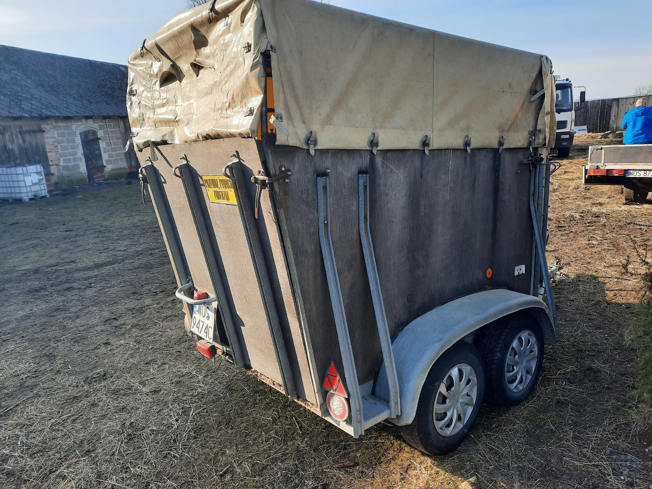 WESTERIA VT 135 - Прицеп для перевозки животных: фото 3 WESTERIA VT 135 - Прицеп для перевозки животных: фото 3