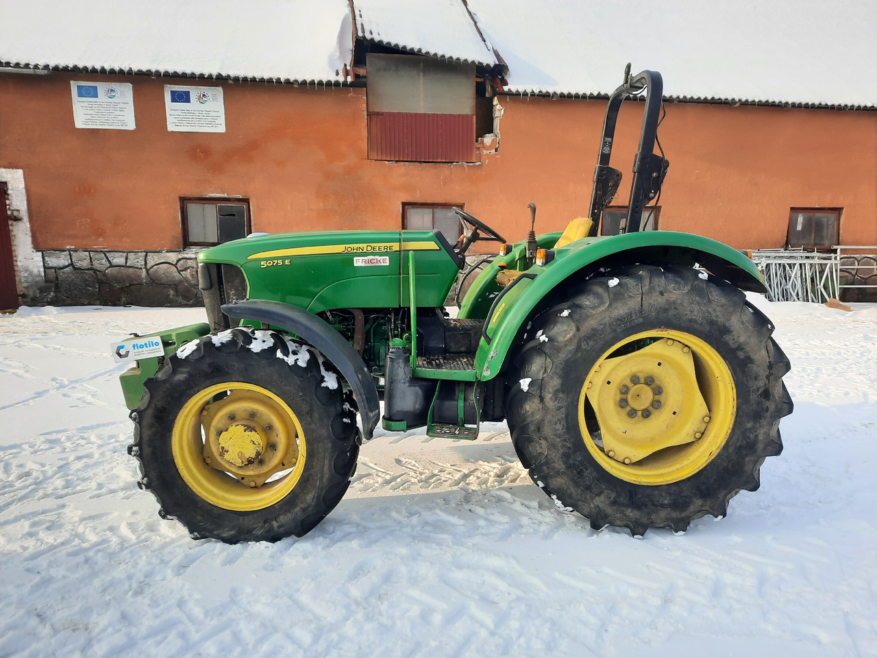John-deere 5075E - Трактор: фото 4 John-deere 5075E - Трактор: фото 4