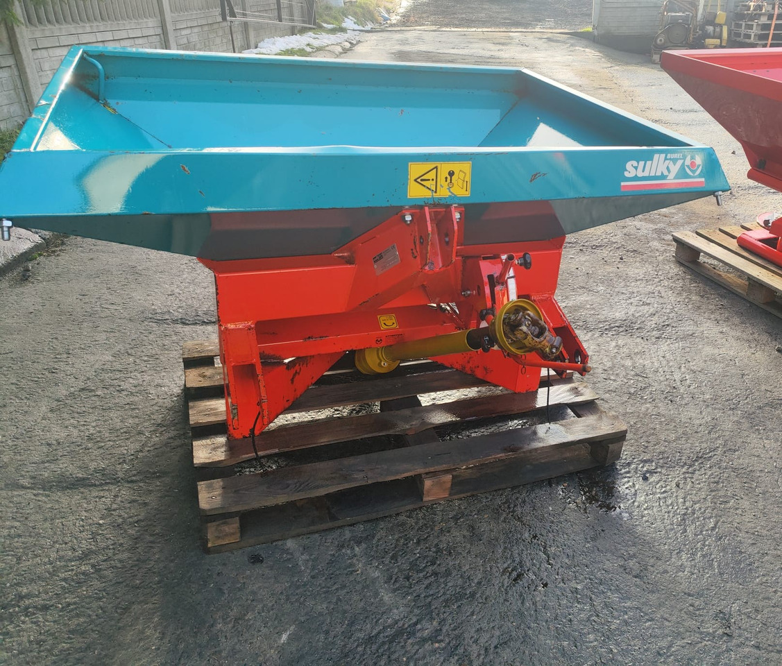 Sulky R600 - Разбрасыватель удобрений: фото 1 Sulky R600 - Разбрасыватель удобрений: фото 1