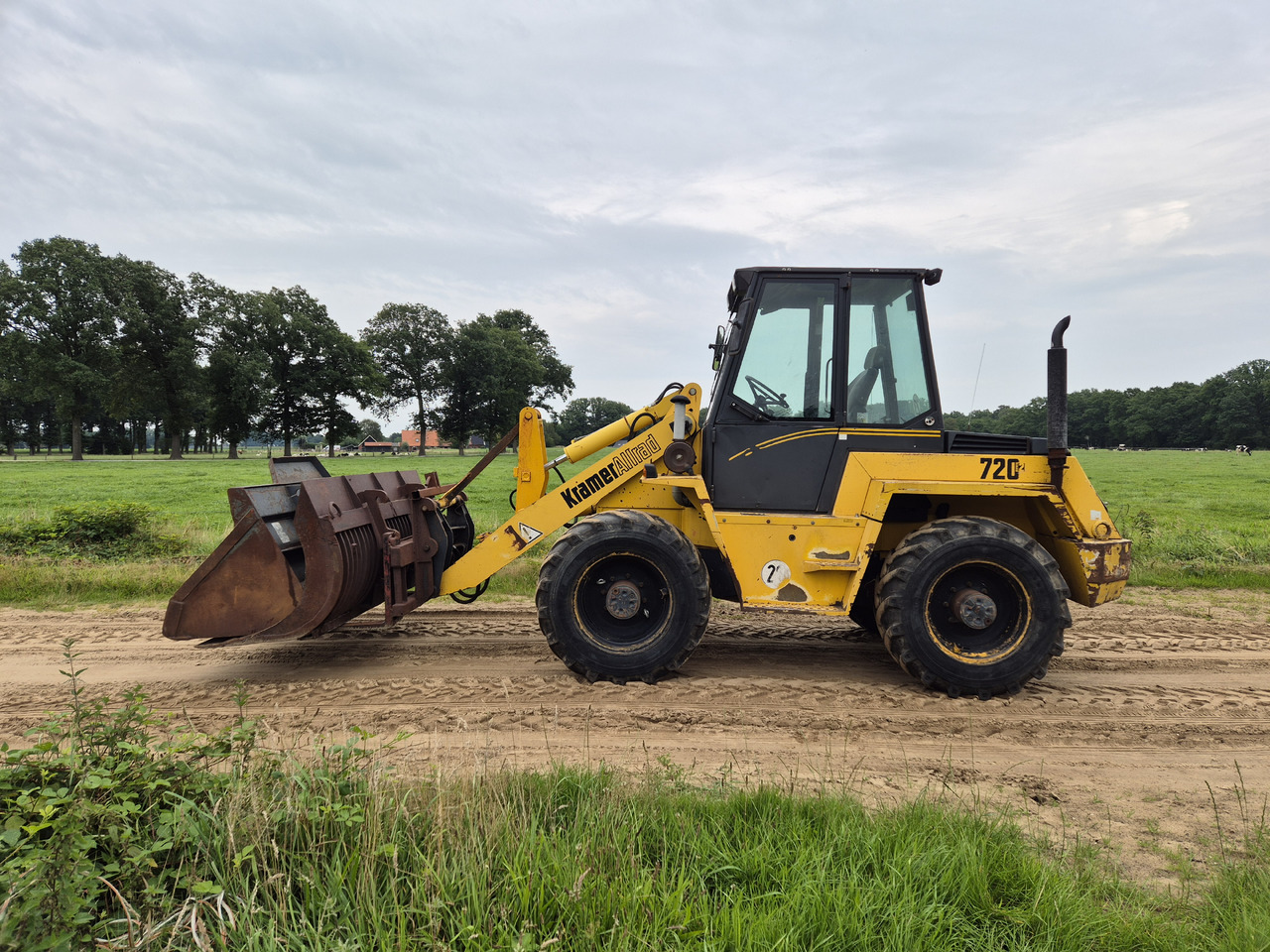 Kramer 720 II - Колёсный погрузчик: фото 3 Kramer 720 II - Колёсный погрузчик: фото 3
