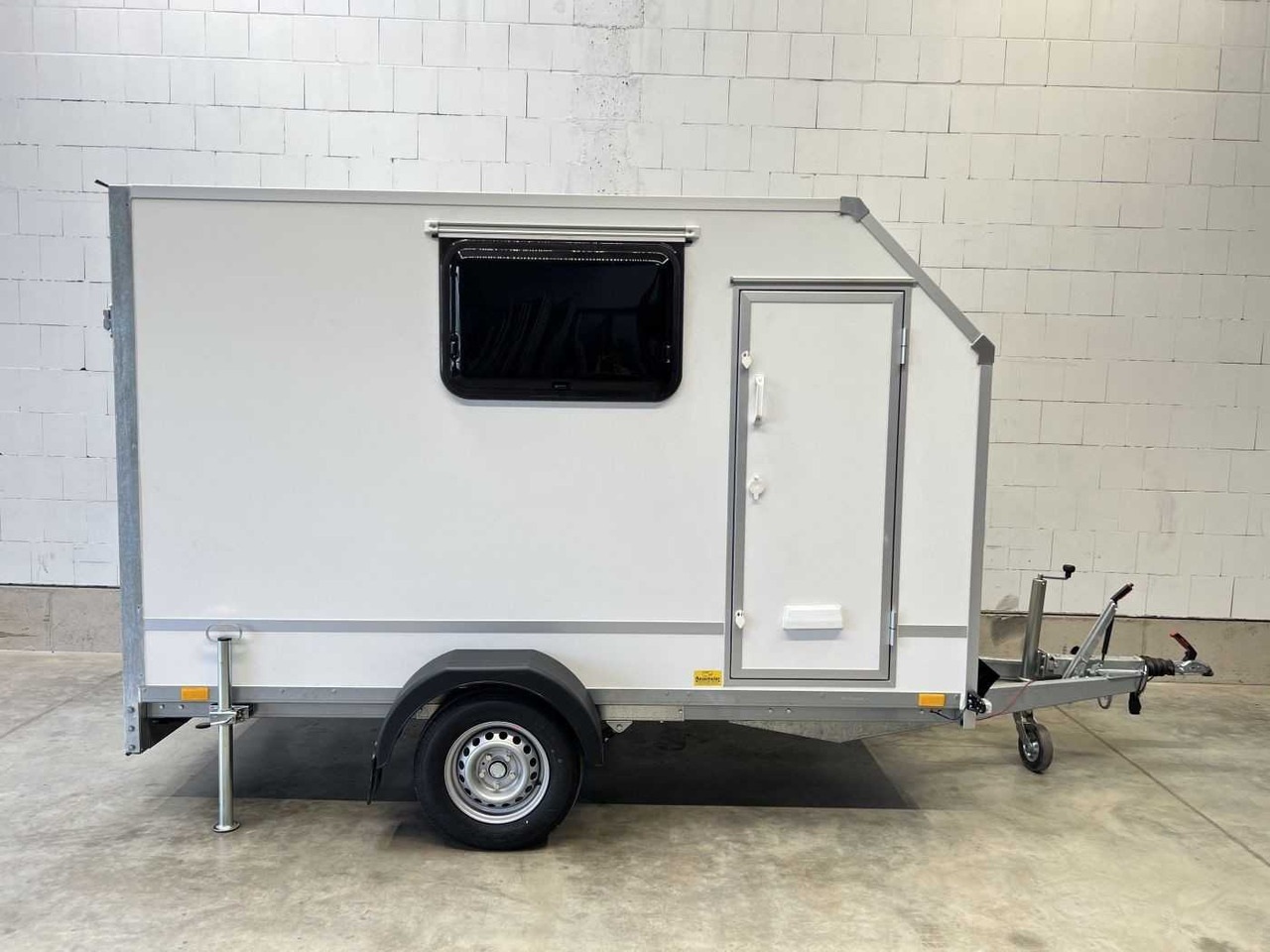 Новый Прицеп-фургон BLYSS F1330HD Seitentür,Fenster,Aero Kofferanhänger: фото 22