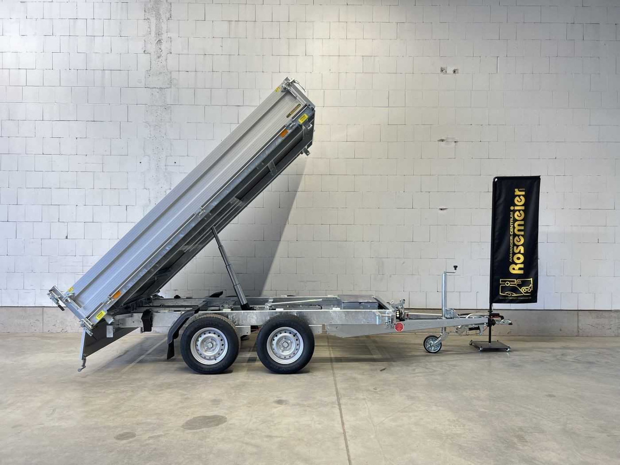 BOECKMANN DK-AL 3218/27 P Eco Dreiseitenkipper - Самосвальный прицеп: фото 1 BOECKMANN DK-AL 3218/27 P Eco Dreiseitenkipper - Самосвальный прицеп: фото 1