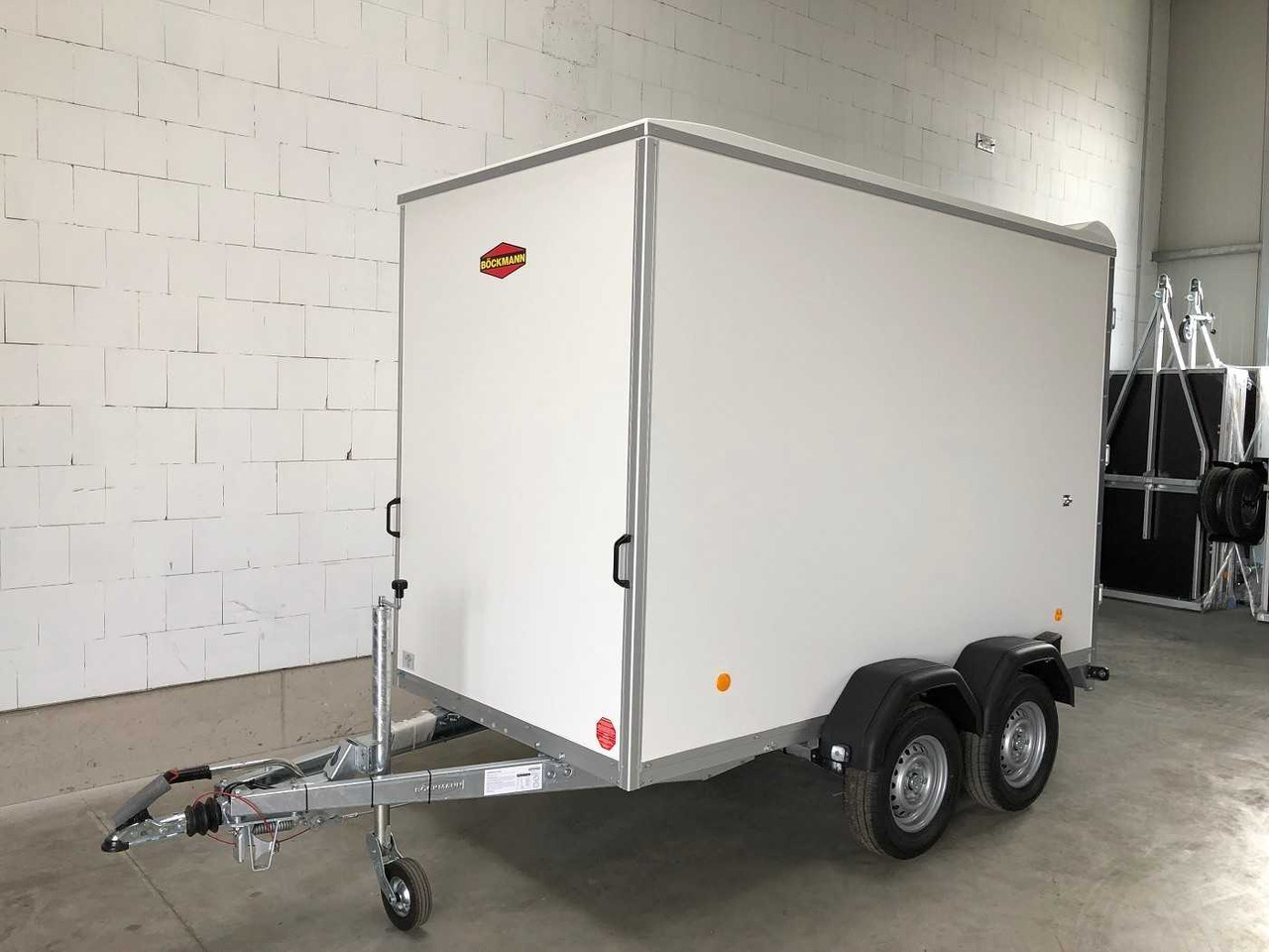 BOECKMANN KT 3015/20 H Kofferanhänger - Прицеп-фургон: фото 1 BOECKMANN KT 3015/20 H Kofferanhänger - Прицеп-фургон: фото 1