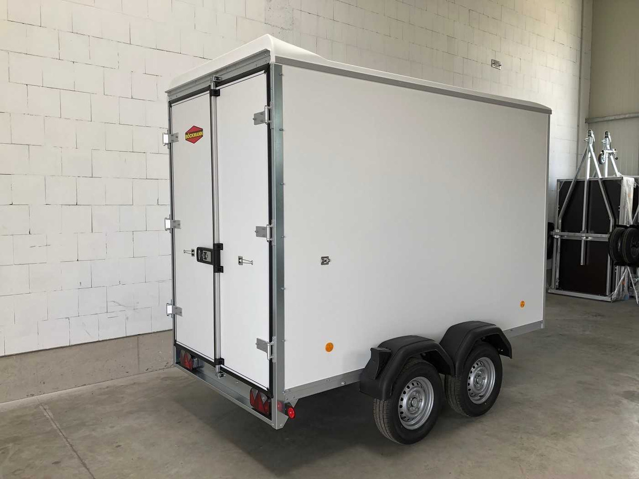BOECKMANN KT 3015/20 H Kofferanhänger - Прицеп-фургон: фото 3 BOECKMANN KT 3015/20 H Kofferanhänger - Прицеп-фургон: фото 3