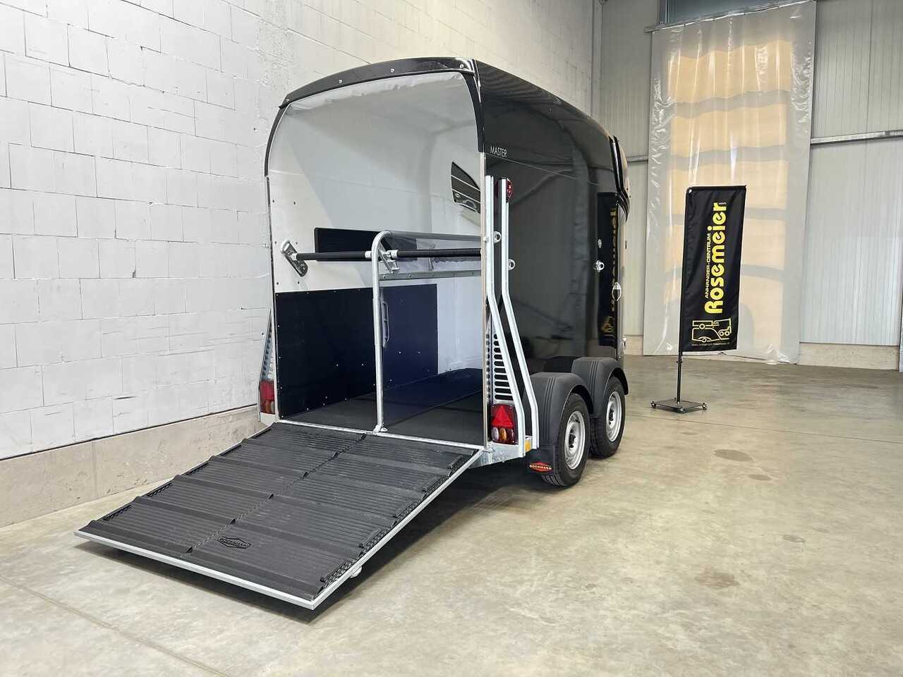 BOECKMANN Master 21 CFF Pferdeanhänger - Прицеп-коневоз: фото 4 BOECKMANN Master 21 CFF Pferdeanhänger - Прицеп-коневоз: фото 4