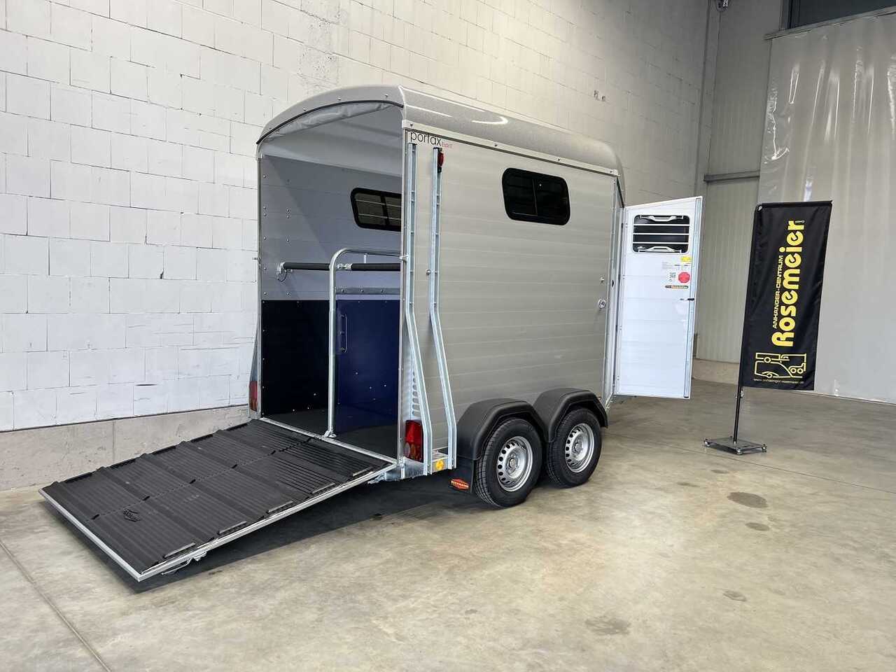 BOECKMANN Portax Esprit silv+bl Paket Pferdeanhänger - Прицеп-коневоз: фото 2 BOECKMANN Portax Esprit silv+bl Paket Pferdeanhänger - Прицеп-коневоз: фото 2