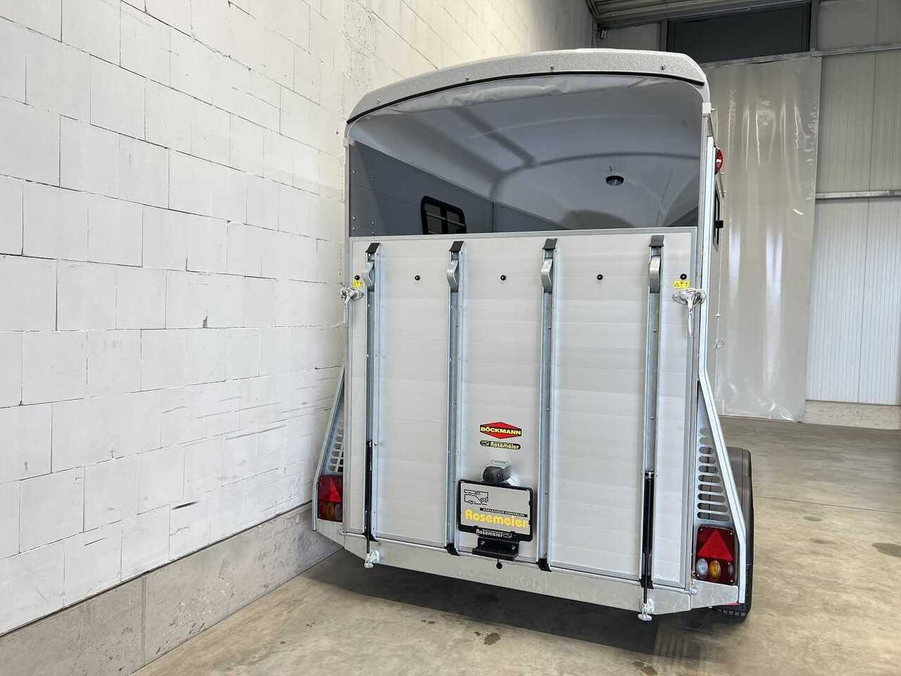 BOECKMANN Portax Esprit silv+bl Paket Pferdeanhänger - Прицеп-коневоз: фото 5 BOECKMANN Portax Esprit silv+bl Paket Pferdeanhänger - Прицеп-коневоз: фото 5