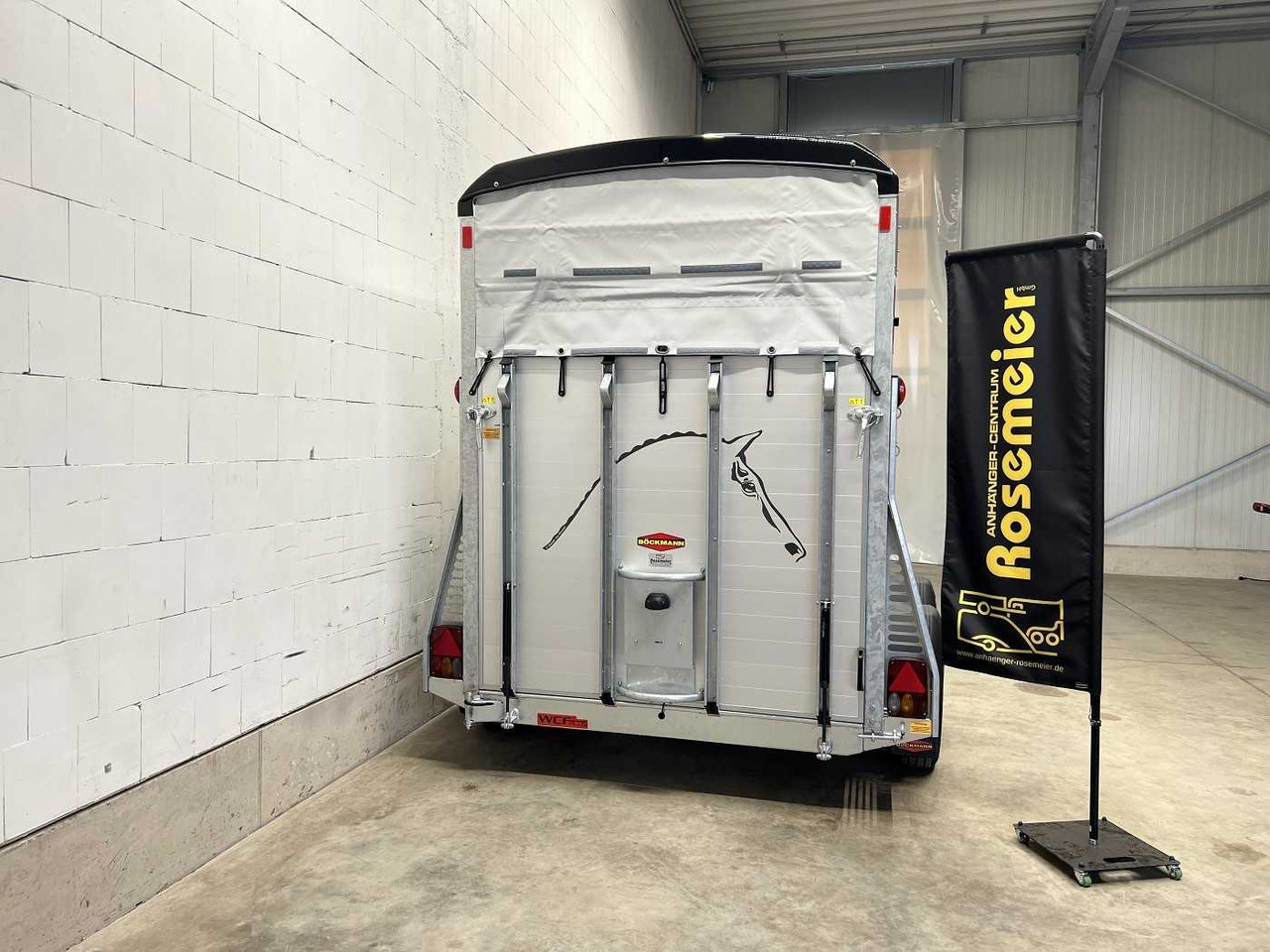 BOECKMANN Portax SKA Pferdeanhänger - Прицеп-коневоз: фото 4 BOECKMANN Portax SKA Pferdeanhänger - Прицеп-коневоз: фото 4