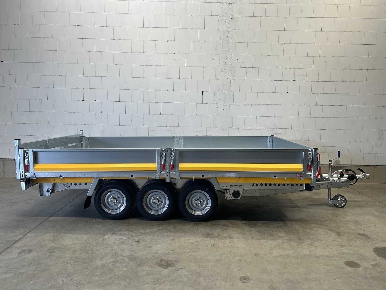 BRIAN_JAMES Tipper 526-3620-35-3-12 Rückwärtskipper - Самосвальный прицеп: фото 5 BRIAN_JAMES Tipper 526-3620-35-3-12 Rückwärtskipper - Самосвальный прицеп: фото 5