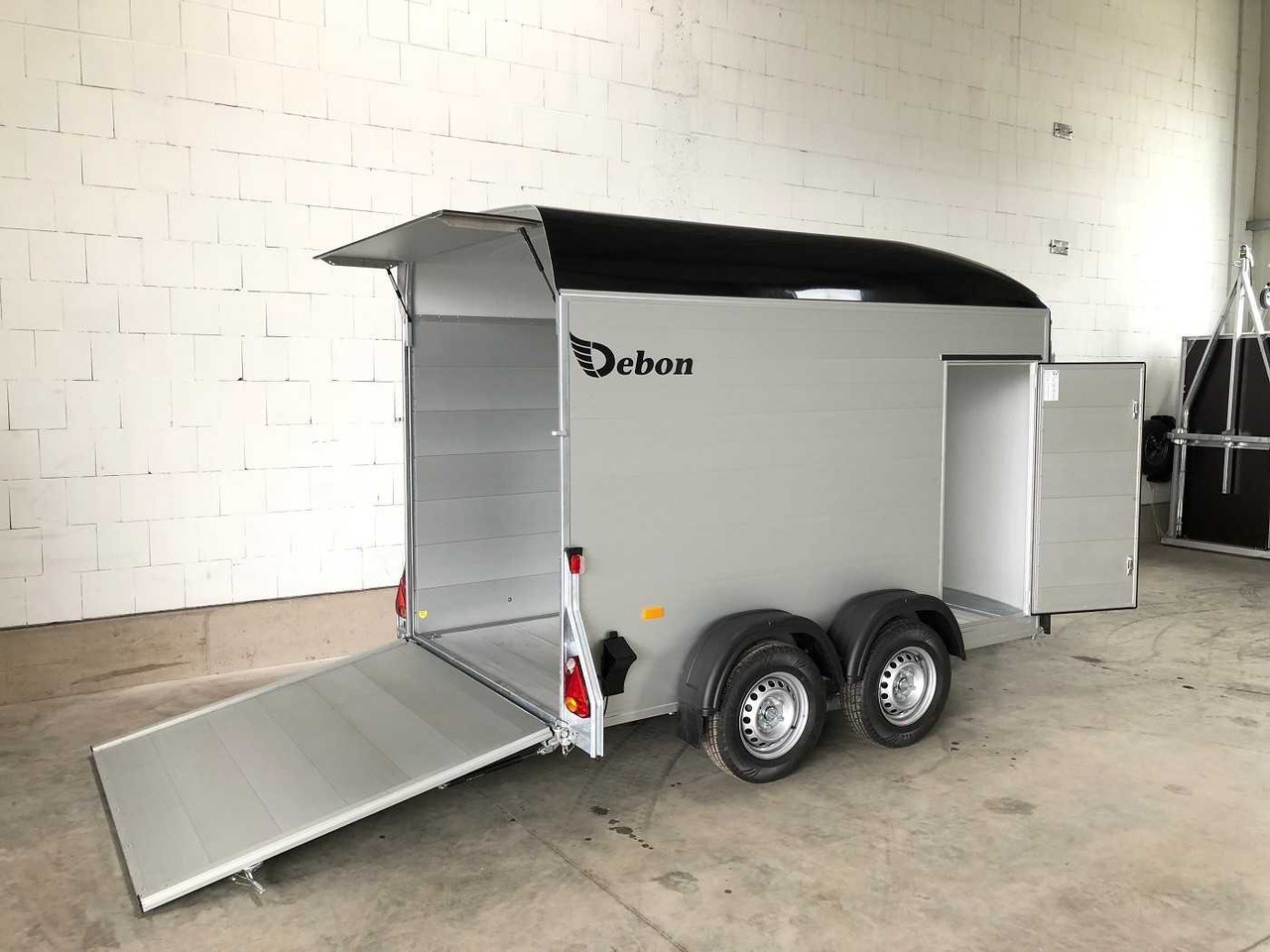 CHEVAL LIBERTE C500 Roadster 2 Türen Kofferanhänger - Прицеп для мотоцикла: фото 3 CHEVAL LIBERTE C500 Roadster 2 Türen Kofferanhänger - Прицеп для мотоцикла: фото 3