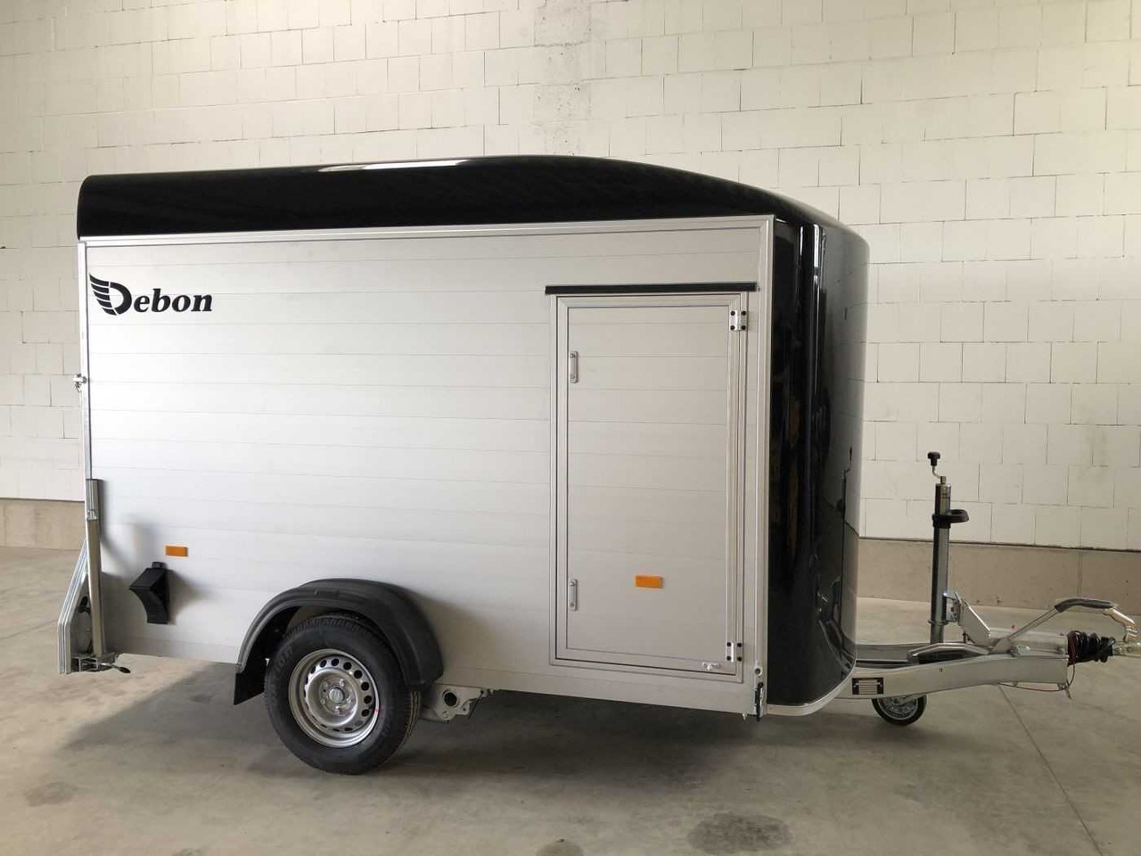 CHEVAL LIBERTE DEBON C300 Roadster Kofferanhänger - Прицеп для мотоцикла: фото 1 CHEVAL LIBERTE DEBON C300 Roadster Kofferanhänger - Прицеп для мотоцикла: фото 1