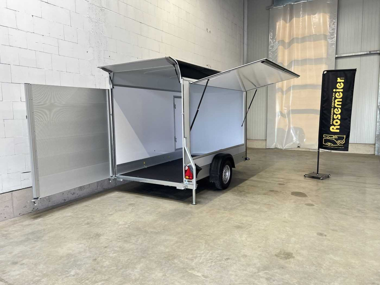 CHEVAL LIBERTE DEBON C300 Roadster Verk.Kl Tür Kofferanhänger - Торговый прицеп: фото 4 CHEVAL LIBERTE DEBON C300 Roadster Verk.Kl Tür Kofferanhänger - Торговый прицеп: фото 4