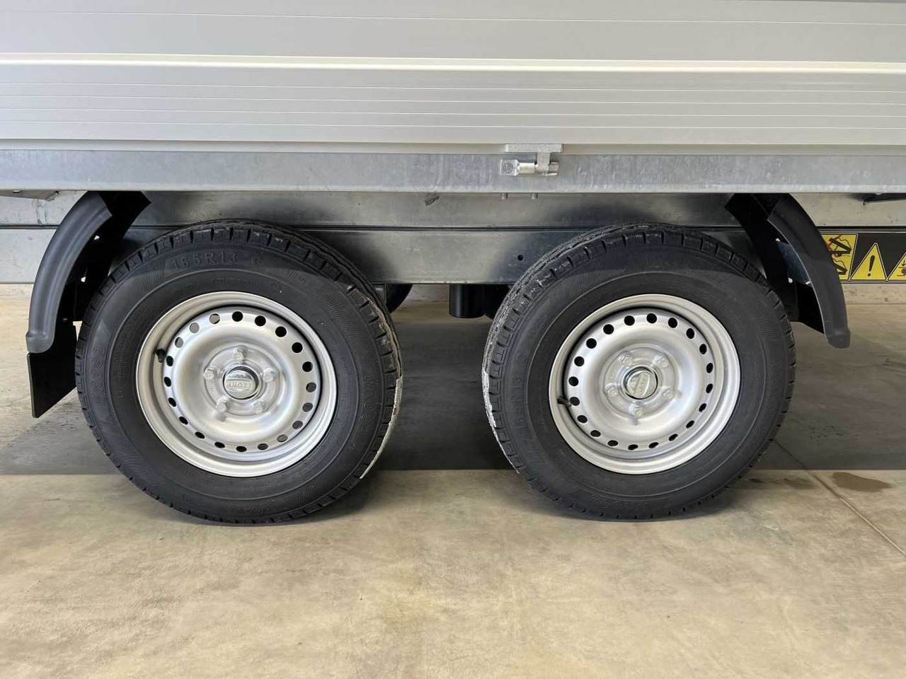 Новый Самосвальный прицеп CHEVAL LIBERTE DEBON PW2.4E Basic BWA Dreiseitenkipper: фото 18
