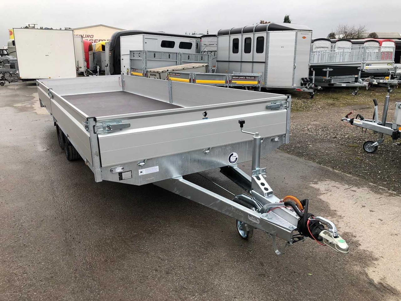 HAPERT Azure H-2 Hochlader - Прицеп бортовой/ Платформа: фото 5 HAPERT Azure H-2 Hochlader - Прицеп бортовой/ Платформа: фото 5