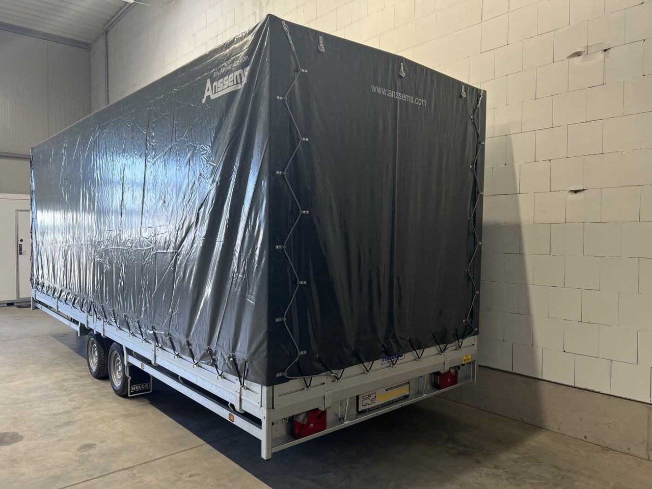 HULCO Medax-2 3000 Plane Hochlader - Прицеп для легкового автомобиля: фото 2 HULCO Medax-2 3000 Plane Hochlader - Прицеп для легкового автомобиля: фото 2