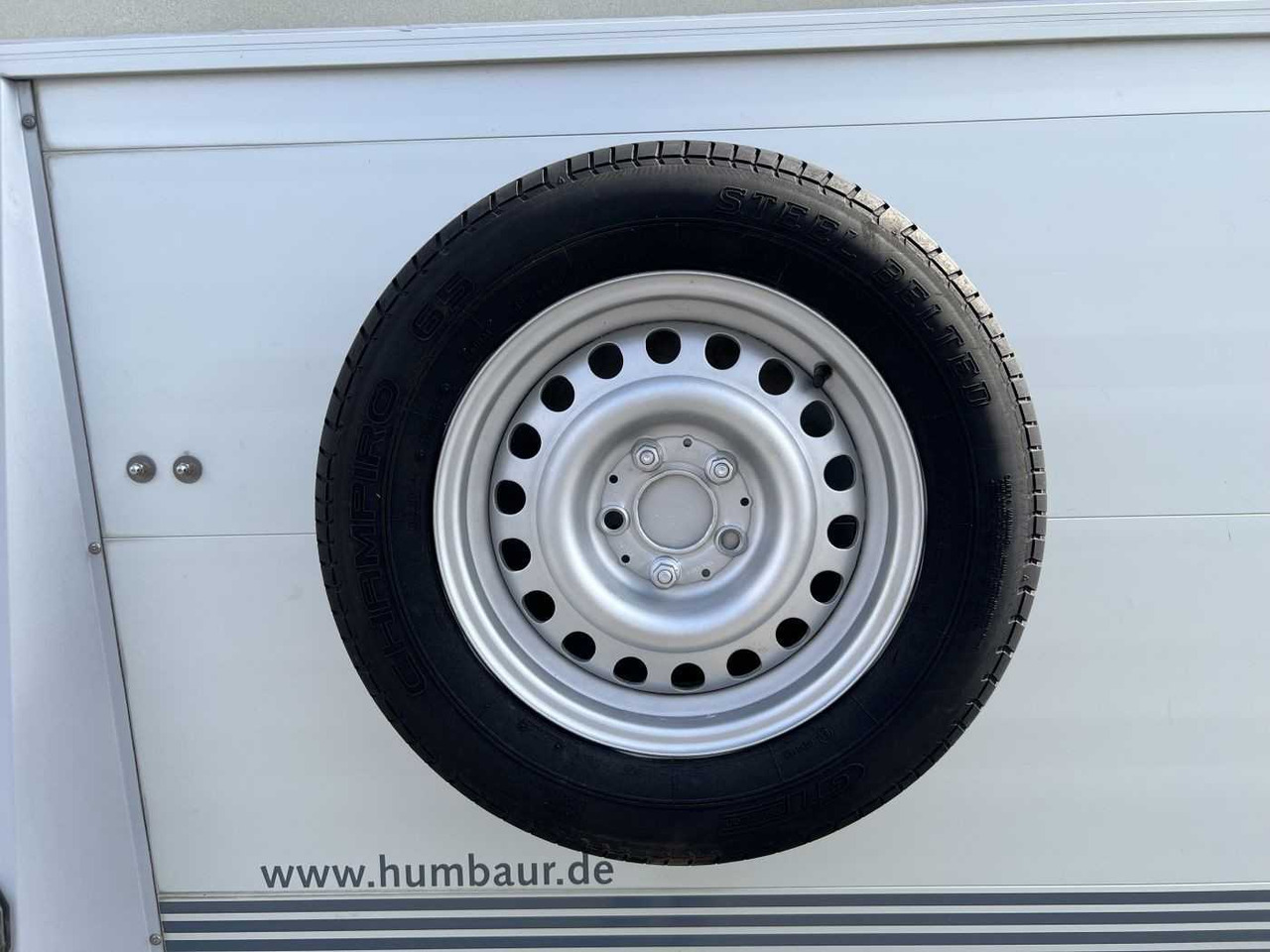 Прицеп для легкового автомобиля HUMBAUR HP 2000 Pferdeanhänger: фото 29