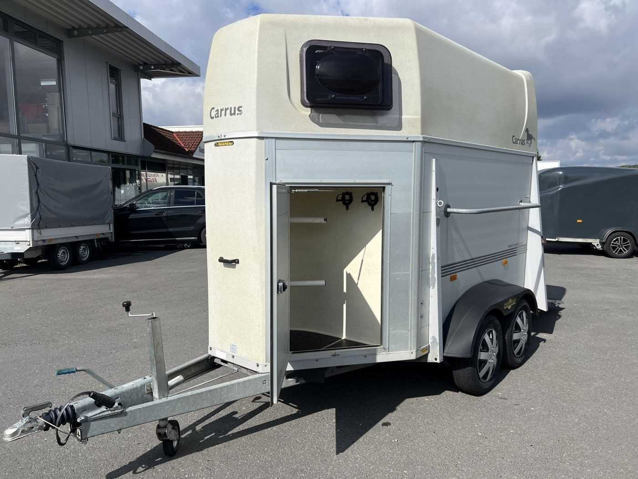 Прицеп для легкового автомобиля HUMBAUR HP 2000 Pferdeanhänger: фото 23