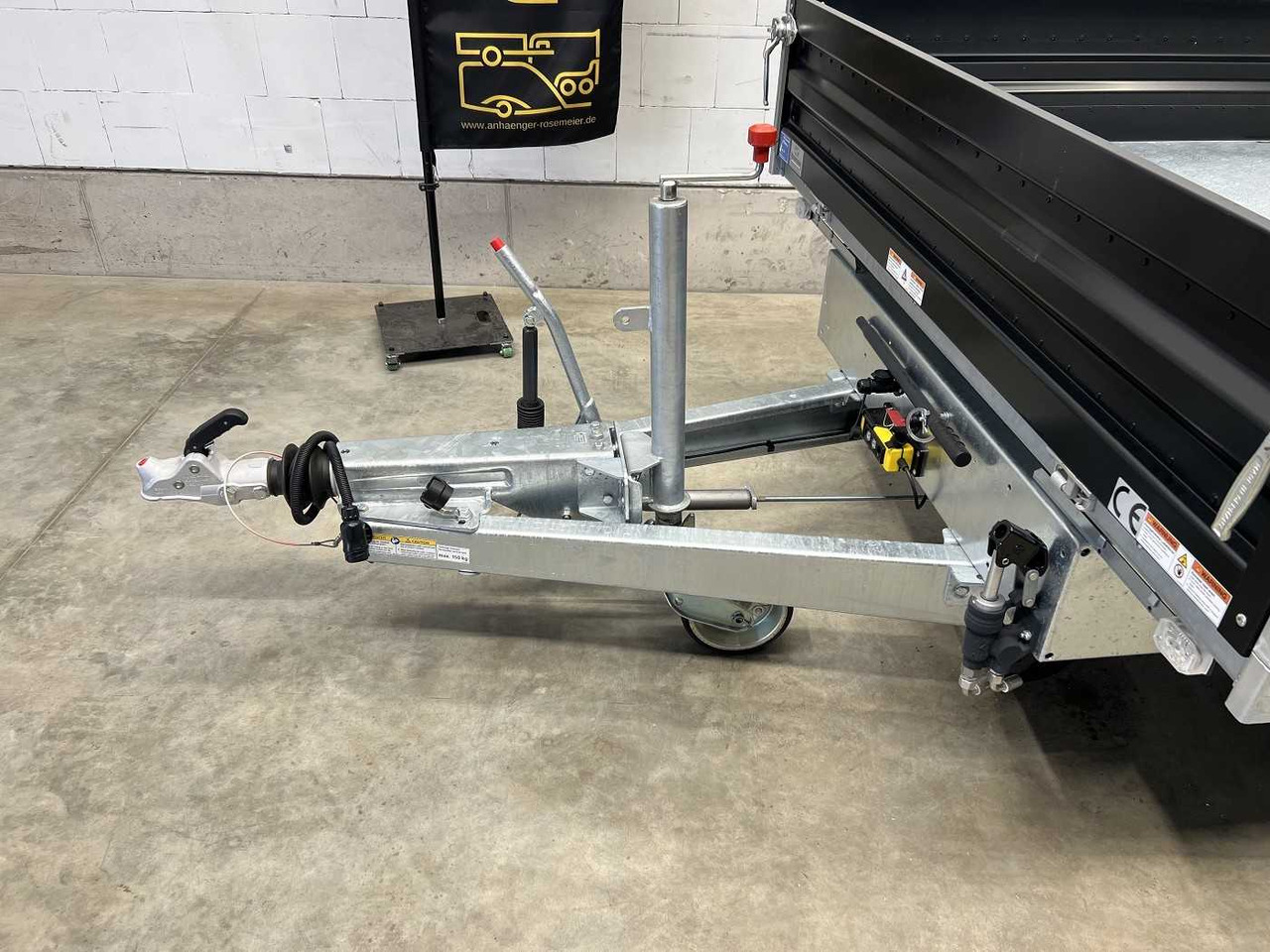 Новый Самосвальный прицеп HUMBAUR HTK 3500.37 Stahl Black Dreiseitenkipper: фото 21