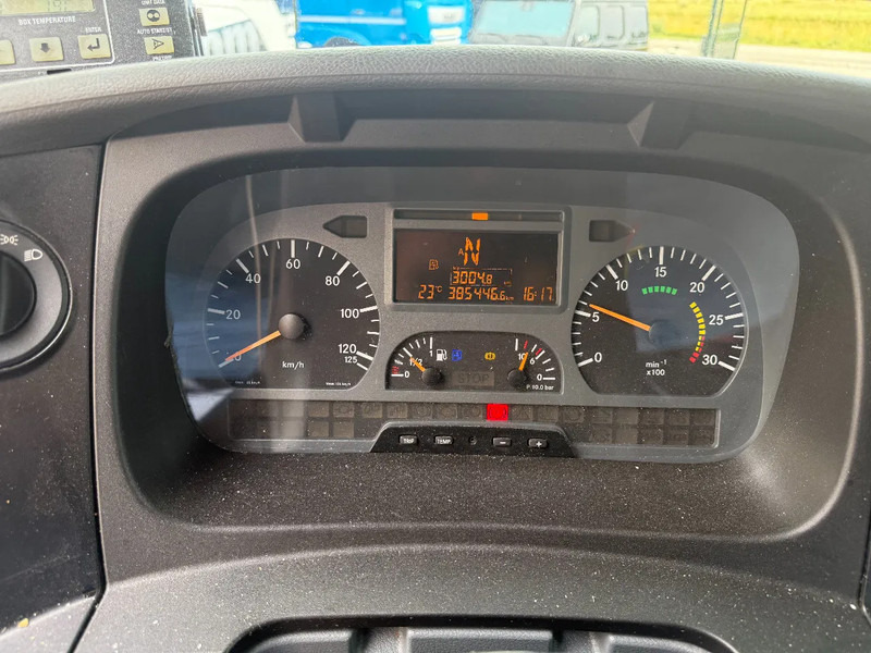 Mercedes-Benz Atego 1024 ATEGO 1024L Kuhlkoffer Carrier Anhangerkupplung TUV bis 10-2025 - Рефрижератор: фото 4 Mercedes-Benz Atego 1024 ATEGO 1024L Kuhlkoffer Carrier Anhangerkupplung TUV bis 10-2025 - Рефрижератор: фото 4